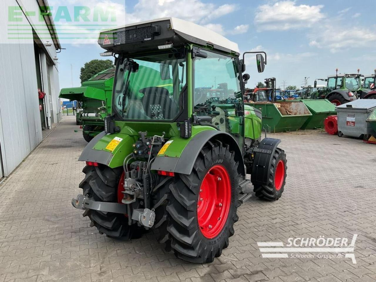 Fendt 209 f vario gen3 power F - Трактор: фото 3 Fendt 209 f vario gen3 power F - Трактор: фото 3
