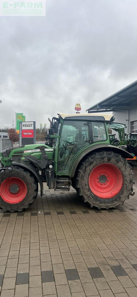 Fendt 211 S - Трактор: фото 4 Fendt 211 S - Трактор: фото 4