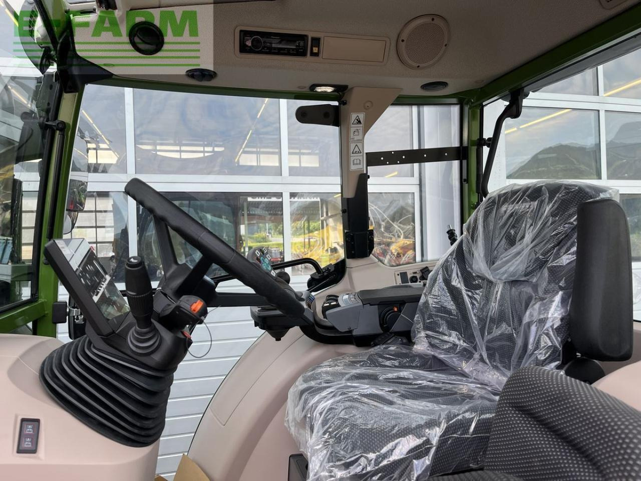 Трактор Fendt 211 s vario gen3 power setting 2: фото 8