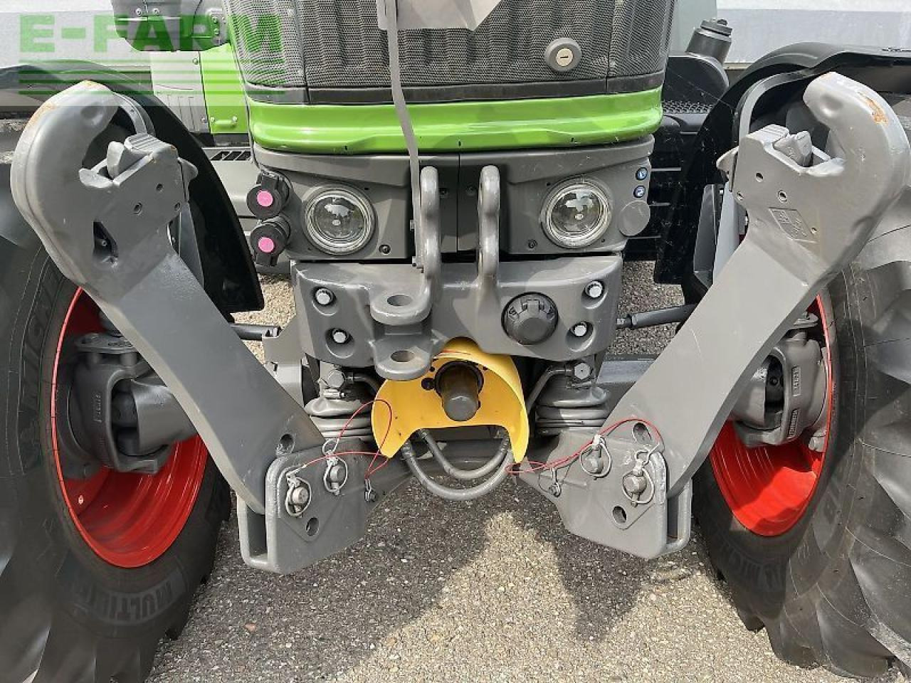 Fendt 211 s vario gen3 power setting 2 - Трактор: фото 3 Fendt 211 s vario gen3 power setting 2 - Трактор: фото 3