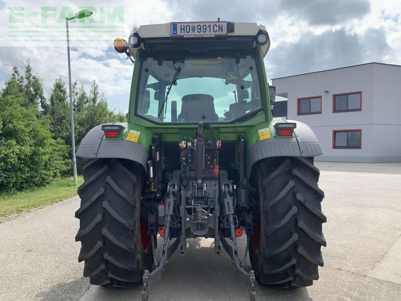 Fendt 211 vario (gen3) - Трактор: фото 3 Fendt 211 vario (gen3) - Трактор: фото 3