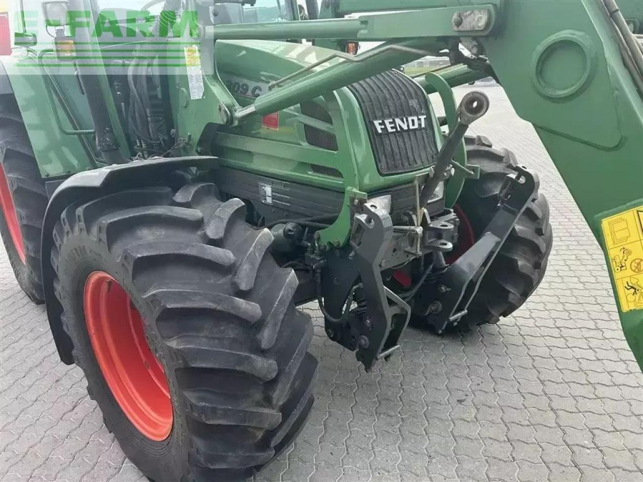 Fendt 309 c med fendt læsser - Трактор: фото 3 Fendt 309 c med fendt læsser - Трактор: фото 3