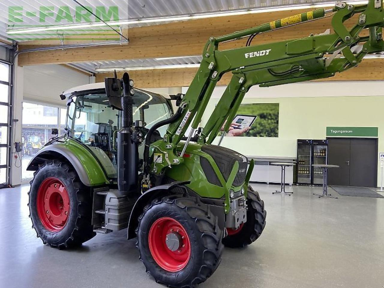 Fendt 311 vario gen4 power t - Трактор: фото 1 Fendt 311 vario gen4 power t - Трактор: фото 1