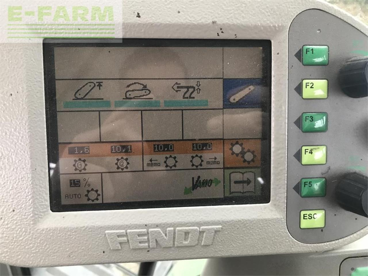 Fendt 411 com2 - Трактор: фото 2 Fendt 411 com2 - Трактор: фото 2