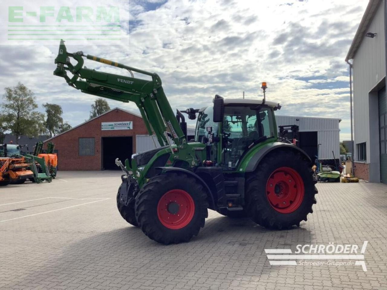Fendt 516 vario gen3 profi plus ProfiPlus - Трактор: фото 3 Fendt 516 vario gen3 profi plus ProfiPlus - Трактор: фото 3