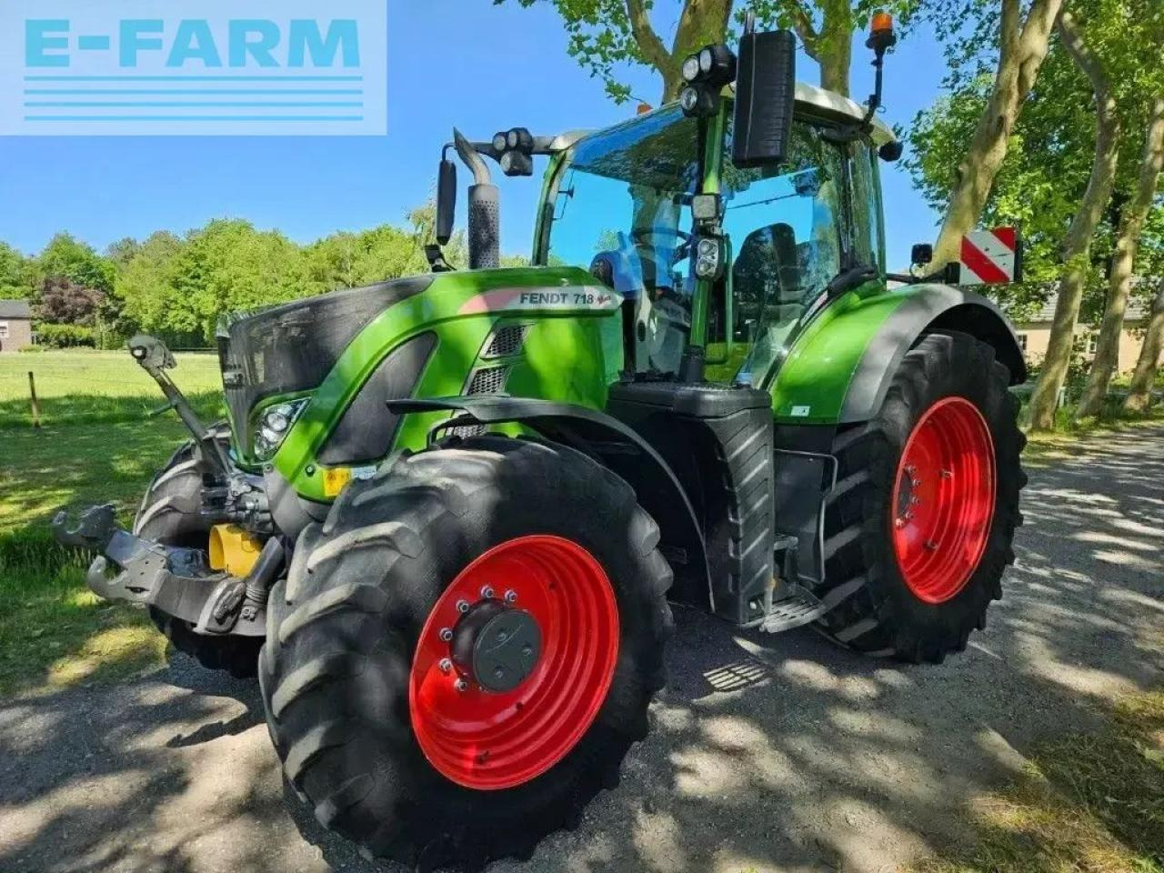 Fendt 718 s4 profi plus 3400h ( 720 722 724 ) - Трактор: фото 2 Fendt 718 s4 profi plus 3400h ( 720 722 724 ) - Трактор: фото 2