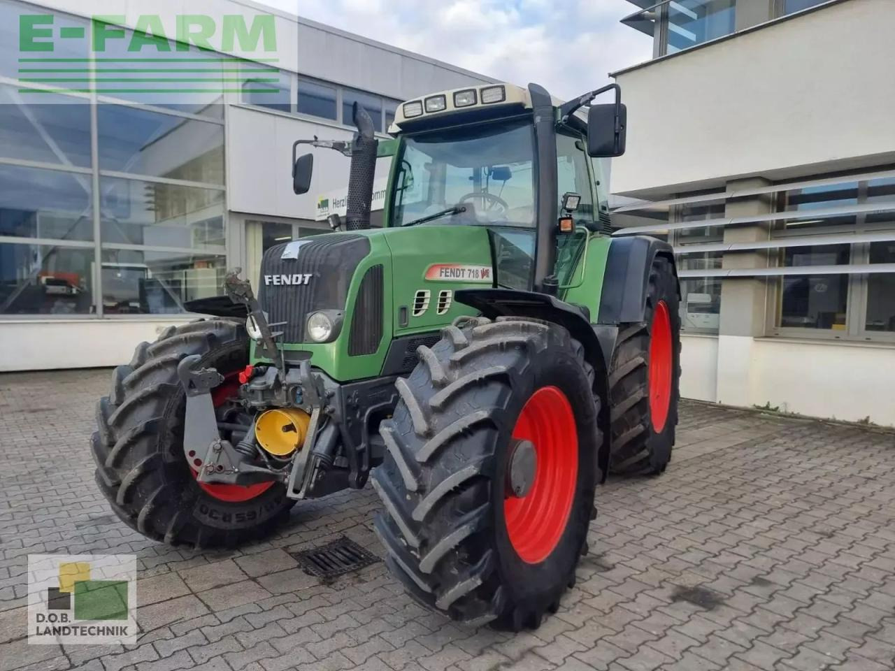 Fendt 718 vario comiii - Трактор: фото 1 Fendt 718 vario comiii - Трактор: фото 1