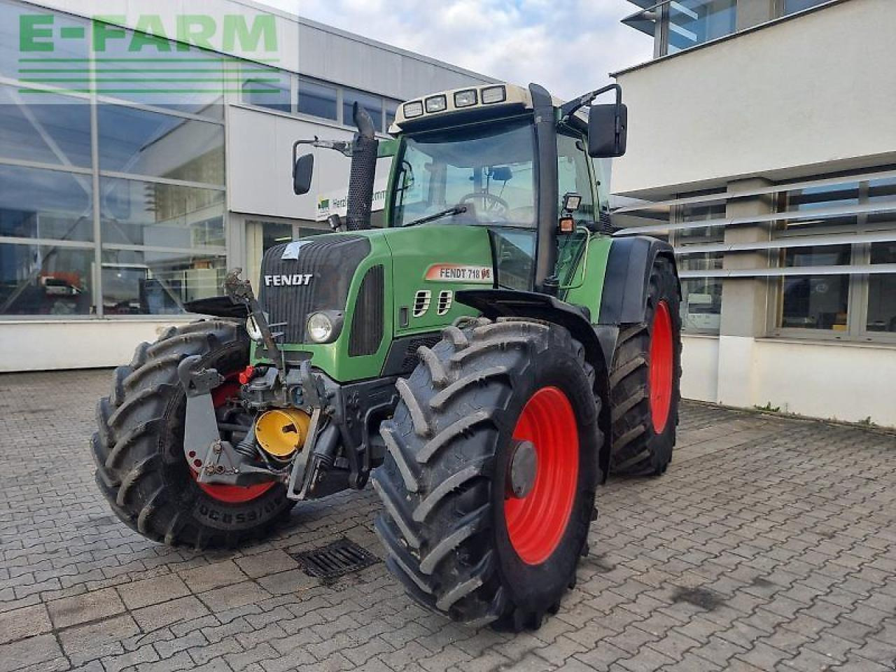 Fendt 718 vario comiii - Трактор: фото 1 Fendt 718 vario comiii - Трактор: фото 1