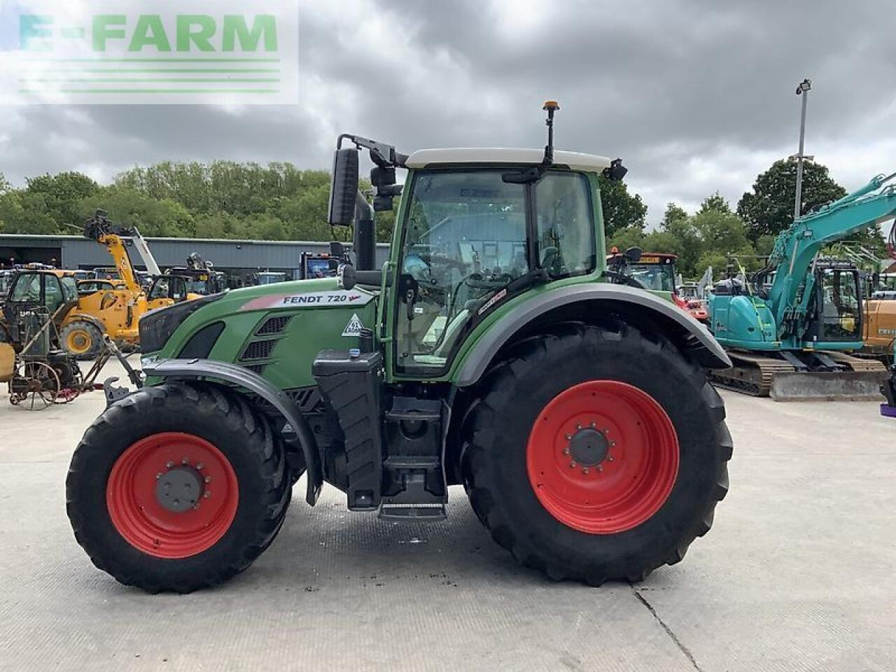 Fendt 720 profi plus tractor (st20525) - Трактор: фото 5 Fendt 720 profi plus tractor (st20525) - Трактор: фото 5