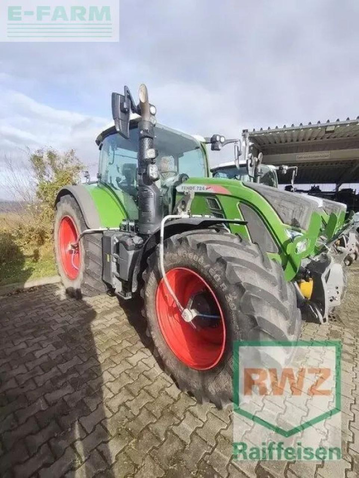 Fendt 724 - Трактор: фото 4 Fendt 724 - Трактор: фото 4