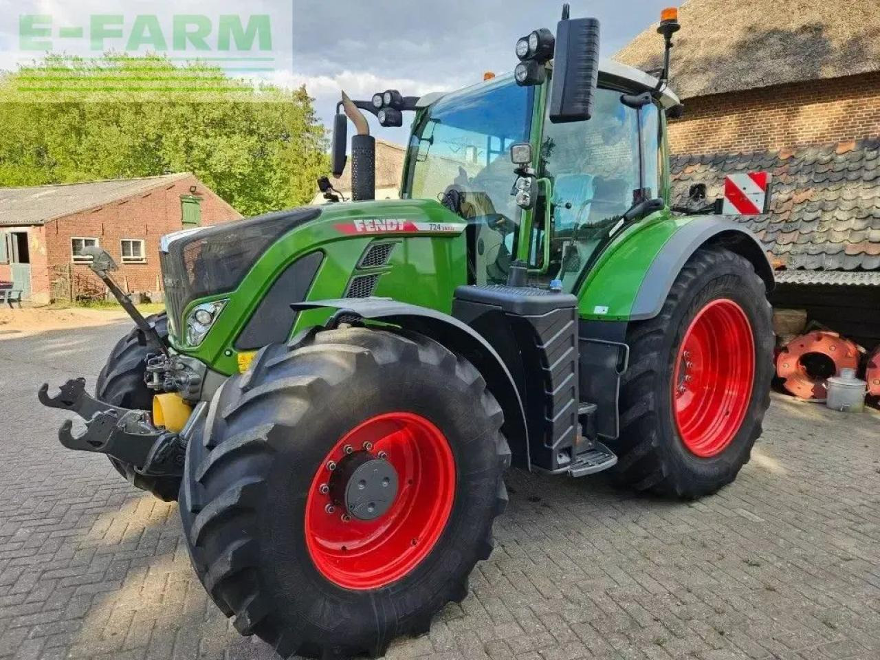 Fendt 724 gen6 profi plus setting 2 ( 718 720 722 ) - Трактор: фото 1 Fendt 724 gen6 profi plus setting 2 ( 718 720 722 ) - Трактор: фото 1
