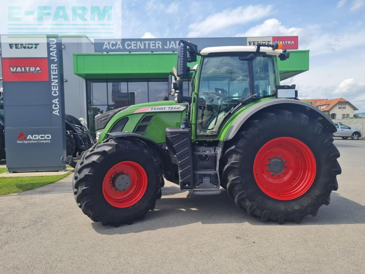 Fendt 724 vario power+ PowerPlus - Трактор: фото 2 Fendt 724 vario power+ PowerPlus - Трактор: фото 2