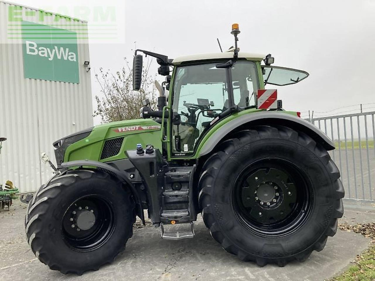 Fendt 728 vario gen7 - Трактор: фото 2 Fendt 728 vario gen7 - Трактор: фото 2