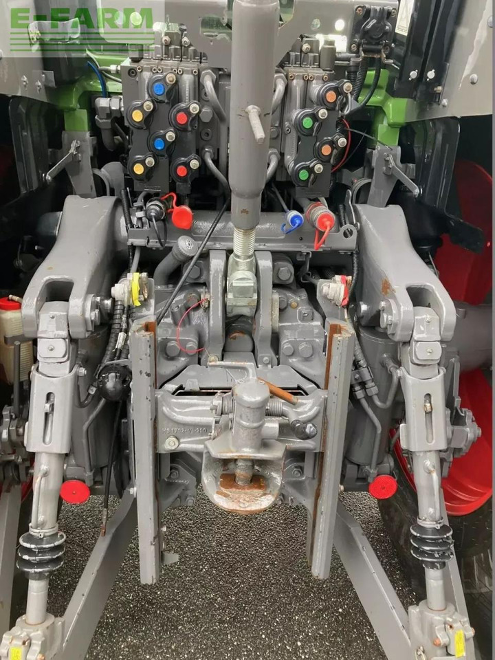 Fendt 824 s4 profiplus - Трактор: фото 5 Fendt 824 s4 profiplus - Трактор: фото 5