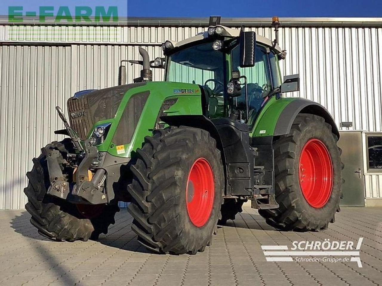 Fendt 824 vario s4 profi plus ProfiPlus - Трактор: фото 1 Fendt 824 vario s4 profi plus ProfiPlus - Трактор: фото 1