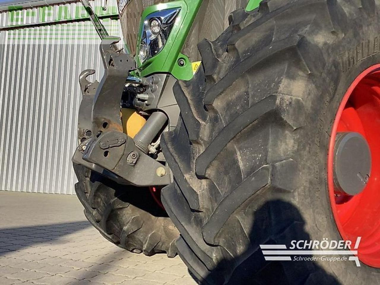 Трактор Fendt 824 vario s4 profi plus ProfiPlus: фото 9