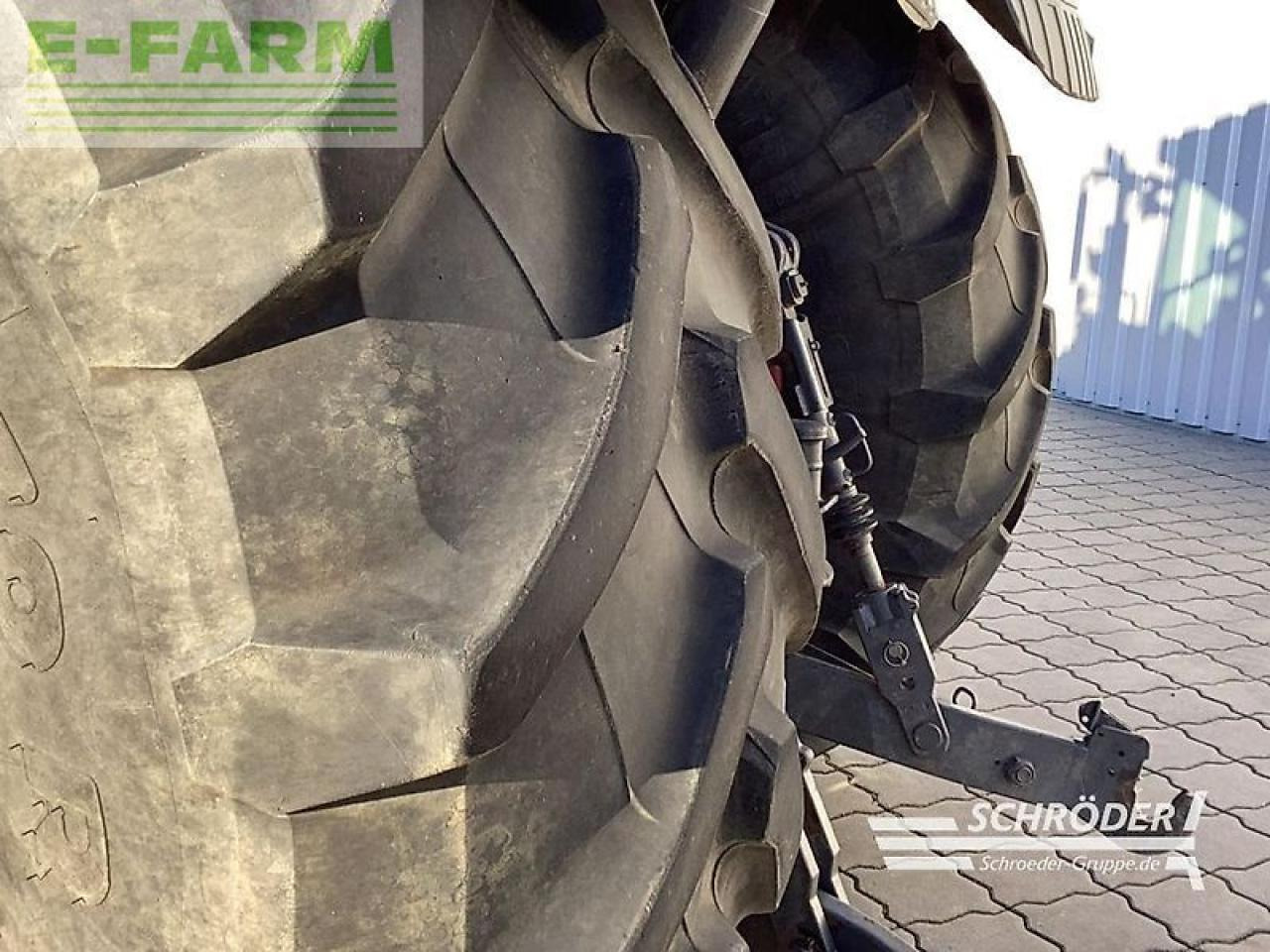 Трактор Fendt 824 vario s4 profi plus ProfiPlus: фото 10
