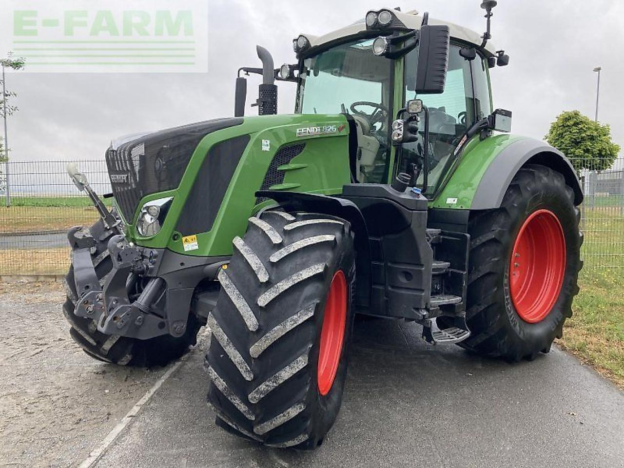 Fendt 826 vario profiplus ProfiPlus - Трактор: фото 1 Fendt 826 vario profiplus ProfiPlus - Трактор: фото 1