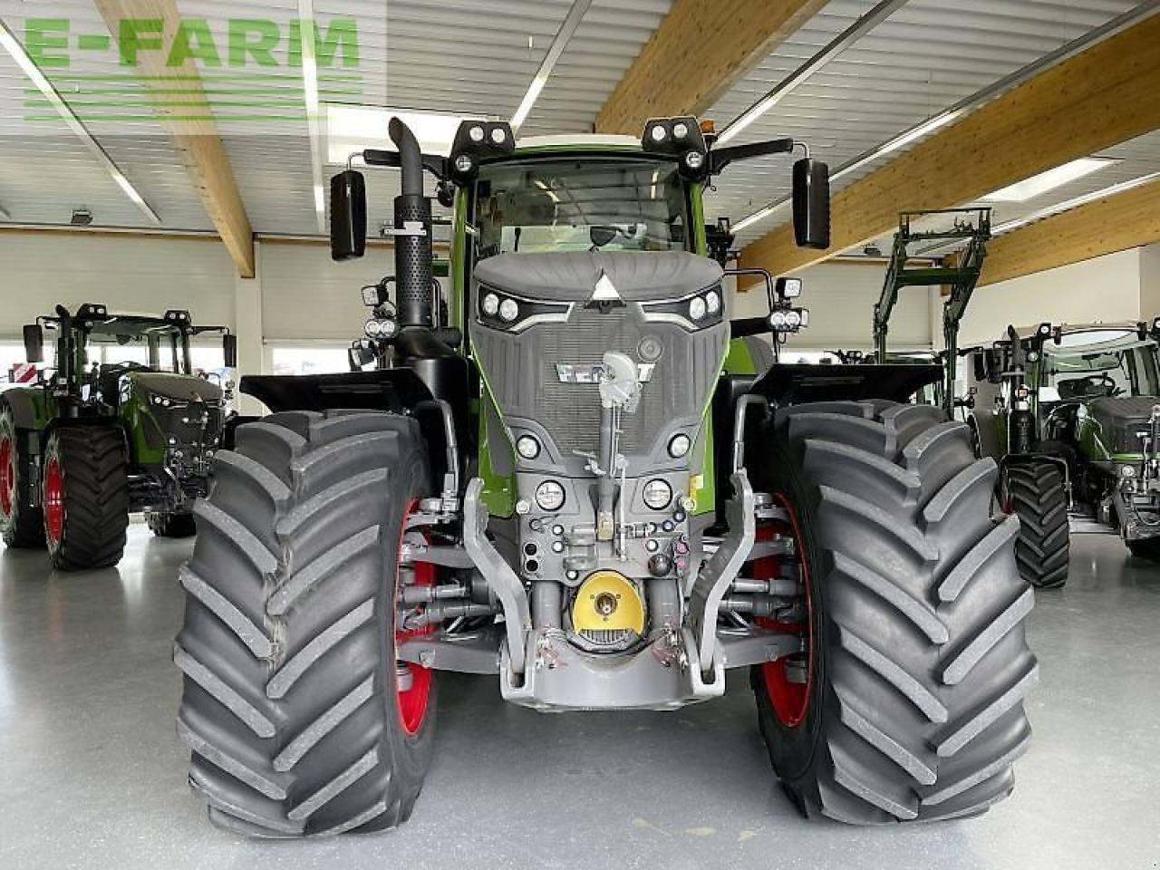 Fendt 936 gen7 profi plus set. 2 - Трактор: фото 3 Fendt 936 gen7 profi plus set. 2 - Трактор: фото 3