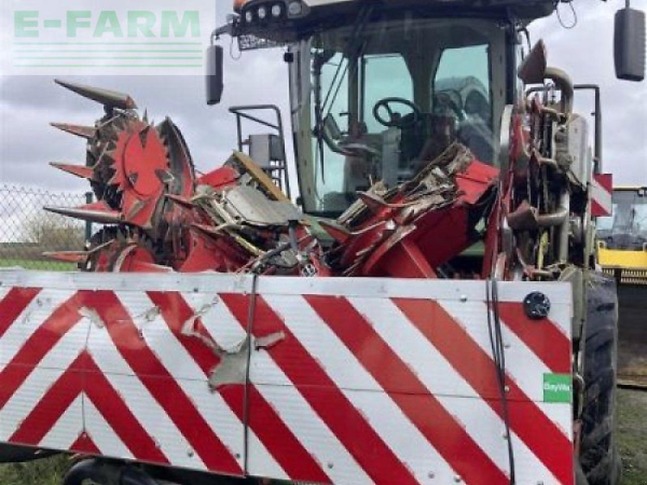 Fendt katana 65 kemper 375+pu 3000 - Кормоуборочный комбайн: фото 2 Fendt katana 65 kemper 375+pu 3000 - Кормоуборочный комбайн: фото 2