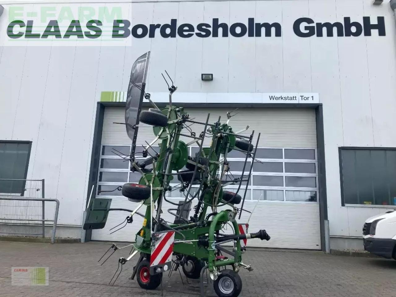 Fendt twister 8608 (laufleistung ca. 50 hektar) - Сеноворошилка: фото 1 Fendt twister 8608 (laufleistung ca. 50 hektar) - Сеноворошилка: фото 1