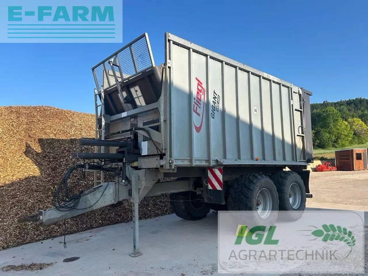 Fliegl asw 261 - Сельскохозяйственный прицеп-самосвал: фото 1 Fliegl asw 261 - Сельскохозяйственный прицеп-самосвал: фото 1