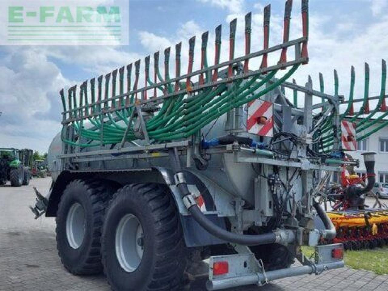 Fliegl pfw 16000 tandem fox - Цистерна для жидкого навоза: фото 4 Fliegl pfw 16000 tandem fox - Цистерна для жидкого навоза: фото 4