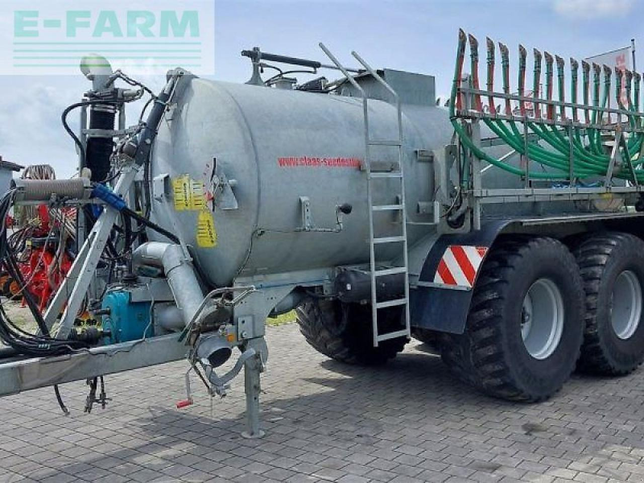 Fliegl pfw 16000 tandem fox - Техника для внесения удобрений: фото 2 Fliegl pfw 16000 tandem fox - Техника для внесения удобрений: фото 2