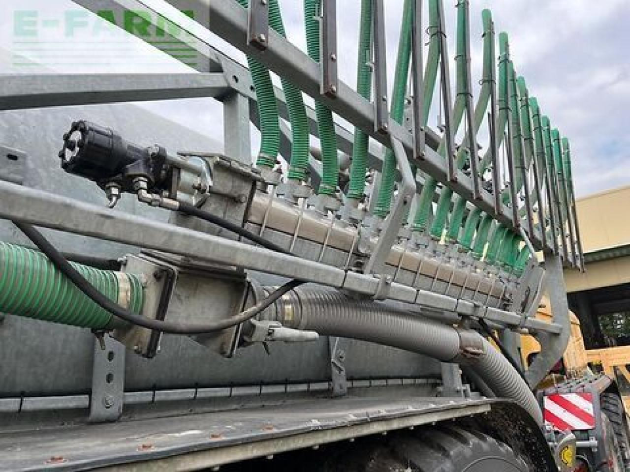 Fliegl pfw 18000 - Цистерна для жидкого навоза: фото 3 Fliegl pfw 18000 - Цистерна для жидкого навоза: фото 3