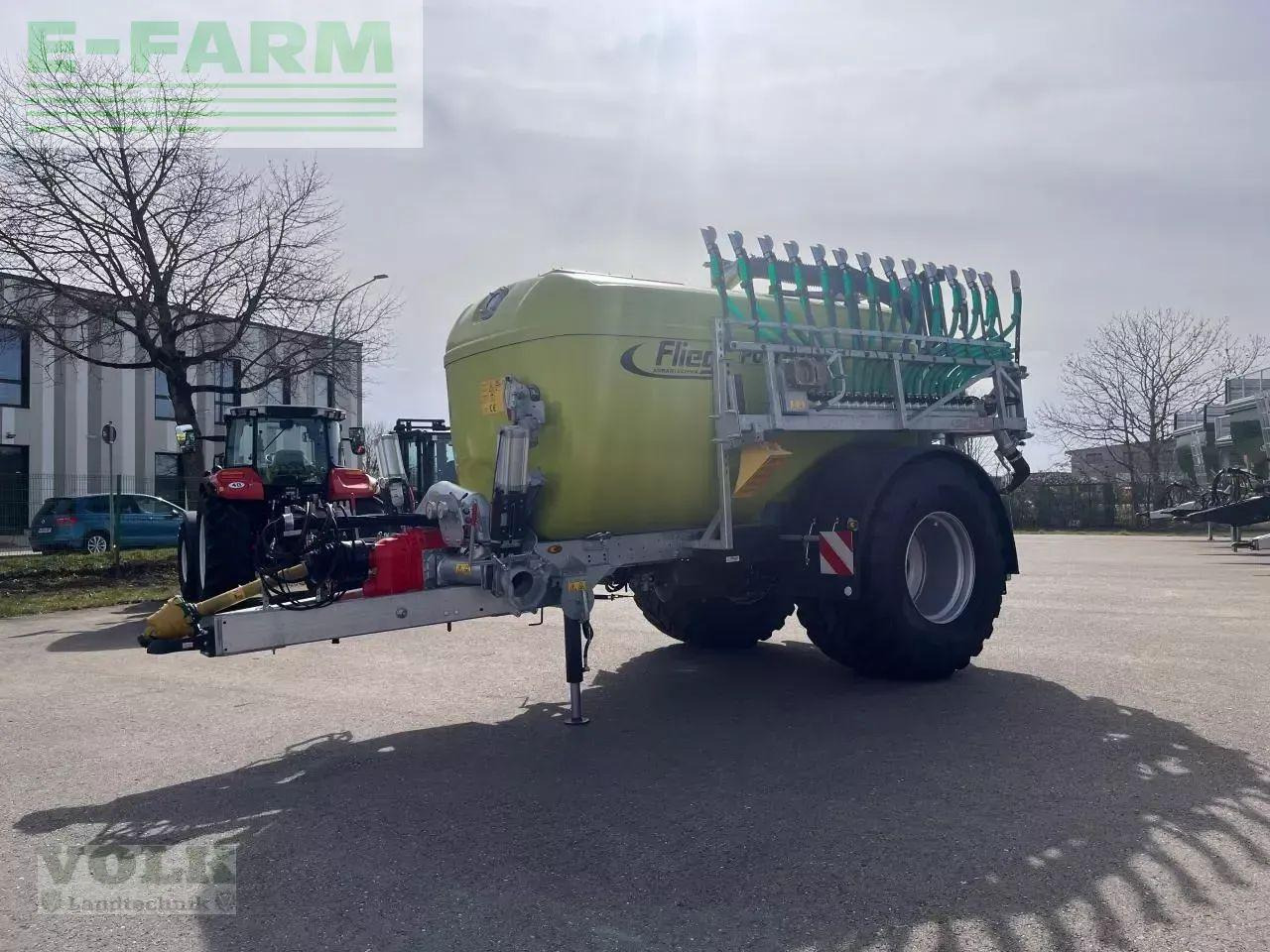 Fliegl pfw 9000 poly line einachs - Самоходный опрыскиватель: фото 1 Fliegl pfw 9000 poly line einachs - Самоходный опрыскиватель: фото 1