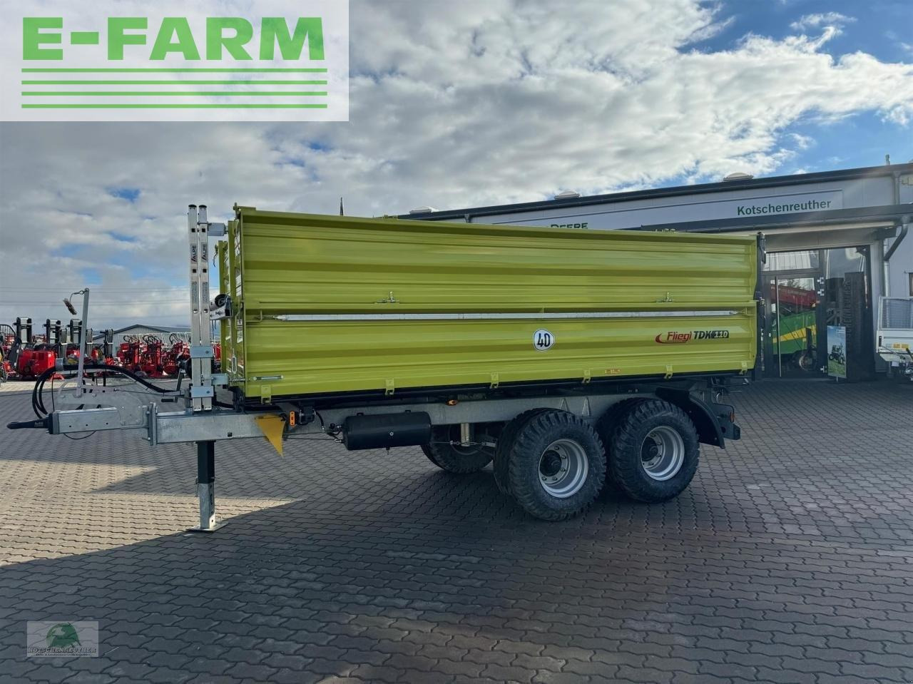 Fliegl tdk 110-88 - Сельскохозяйственный прицеп-самосвал: фото 1 Fliegl tdk 110-88 - Сельскохозяйственный прицеп-самосвал: фото 1