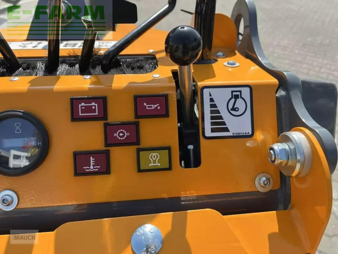 Giant sk 202d neuwertig inkl. schaufel & pg - Колёсный погрузчик: фото 5 Giant sk 202d neuwertig inkl. schaufel & pg - Колёсный погрузчик: фото 5