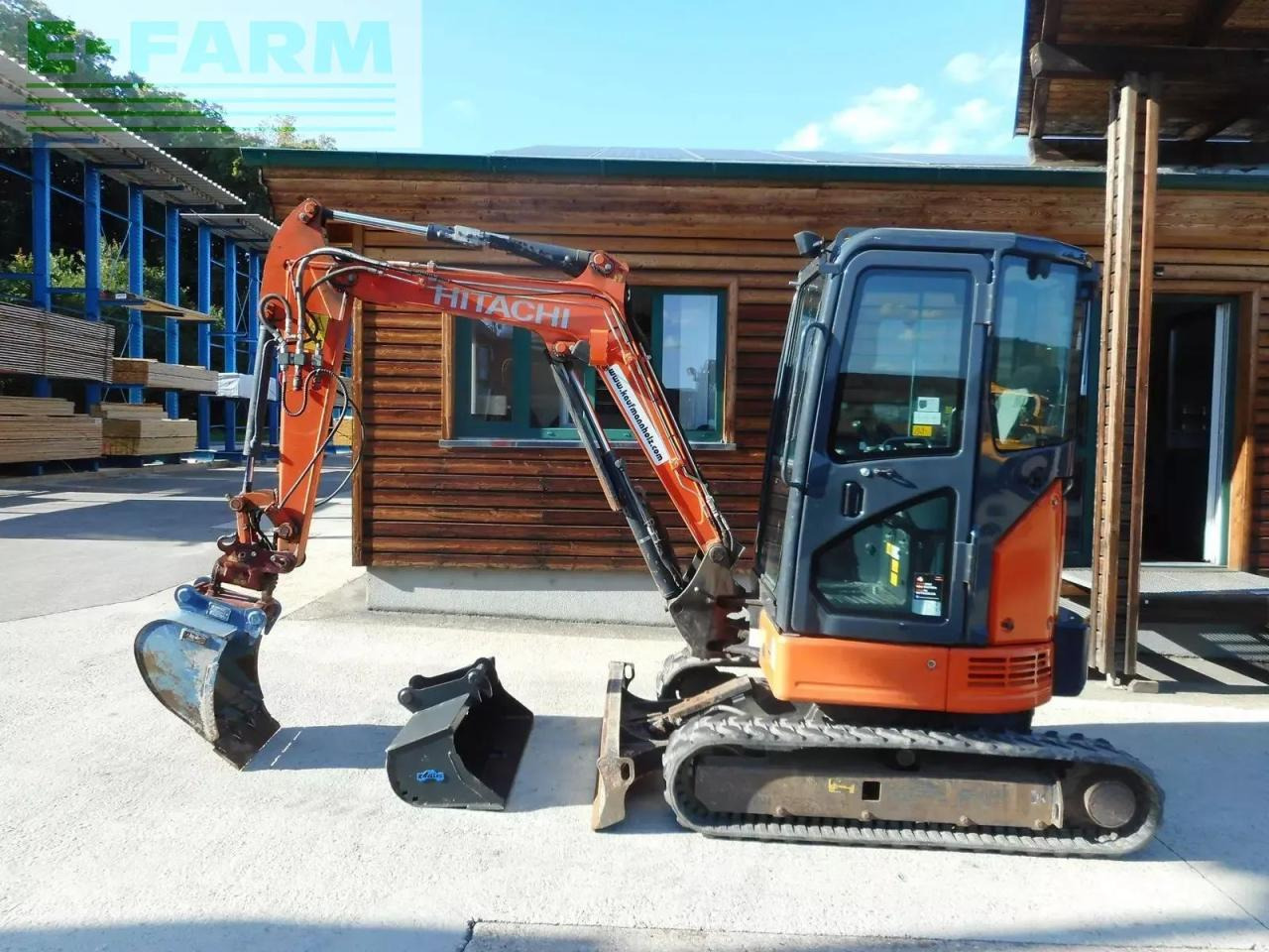 Hitachi zx26u-6 ( 2.740kg ) powertilt - Мини-экскаватор: фото 1 Hitachi zx26u-6 ( 2.740kg ) powertilt - Мини-экскаватор: фото 1