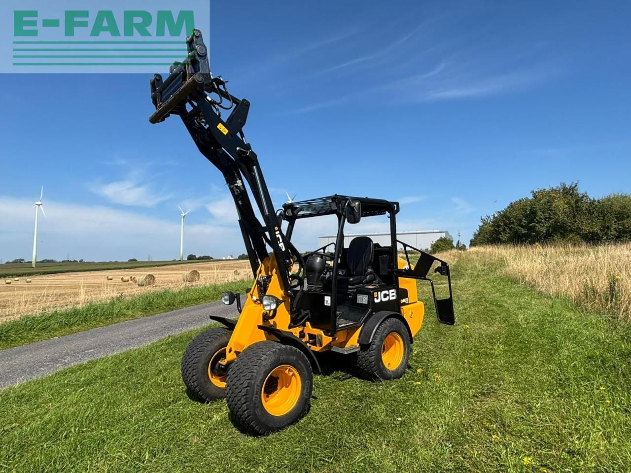 JCB 403 plus mit fahrerschutzdach - Мини-экскаватор: фото 1 JCB 403 plus mit fahrerschutzdach - Мини-экскаватор: фото 1