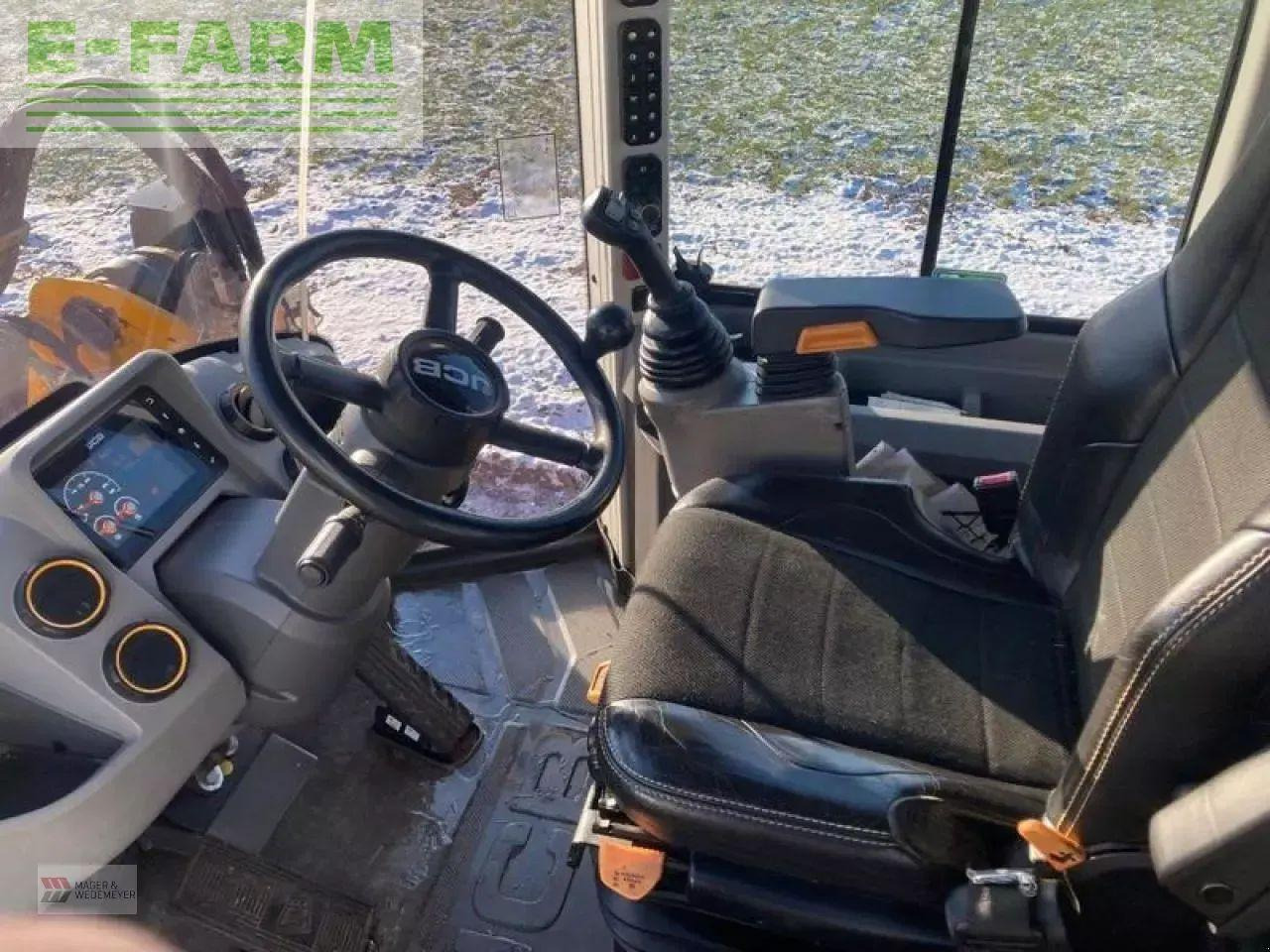 Мини-экскаватор JCB 419s agri: фото 8 Мини-экскаватор JCB 419s agri: фото 8