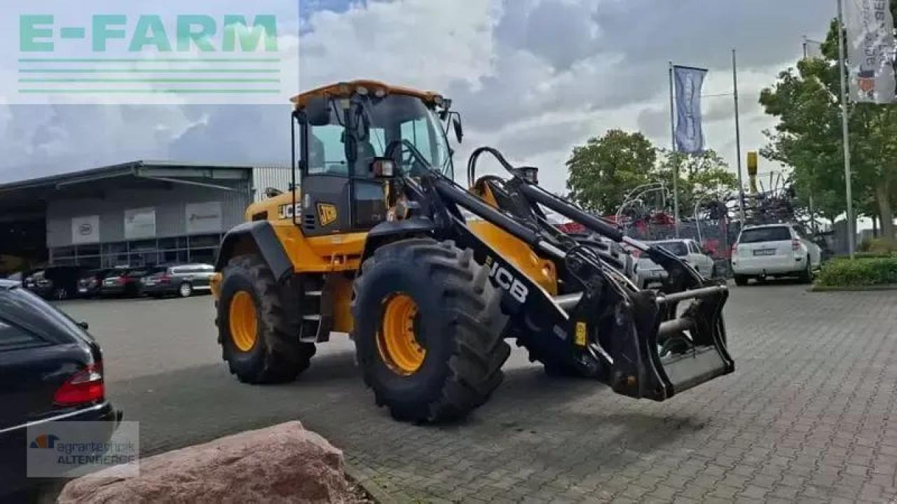 JCB 426 e ht agri highlift - Мини-экскаватор: фото 4 JCB 426 e ht agri highlift - Мини-экскаватор: фото 4