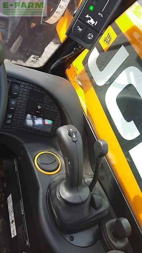 Телескопический погрузчик JCB 514-40 agri: фото 8