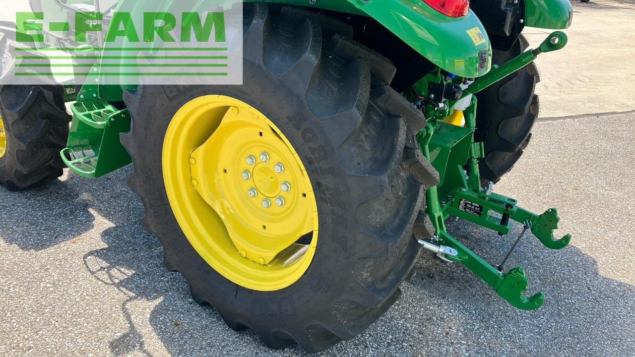 Трактор John Deere 5058E: фото 16