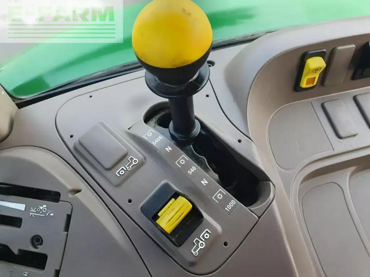 John Deere 5100 m - Трактор: фото 2 John Deere 5100 m - Трактор: фото 2