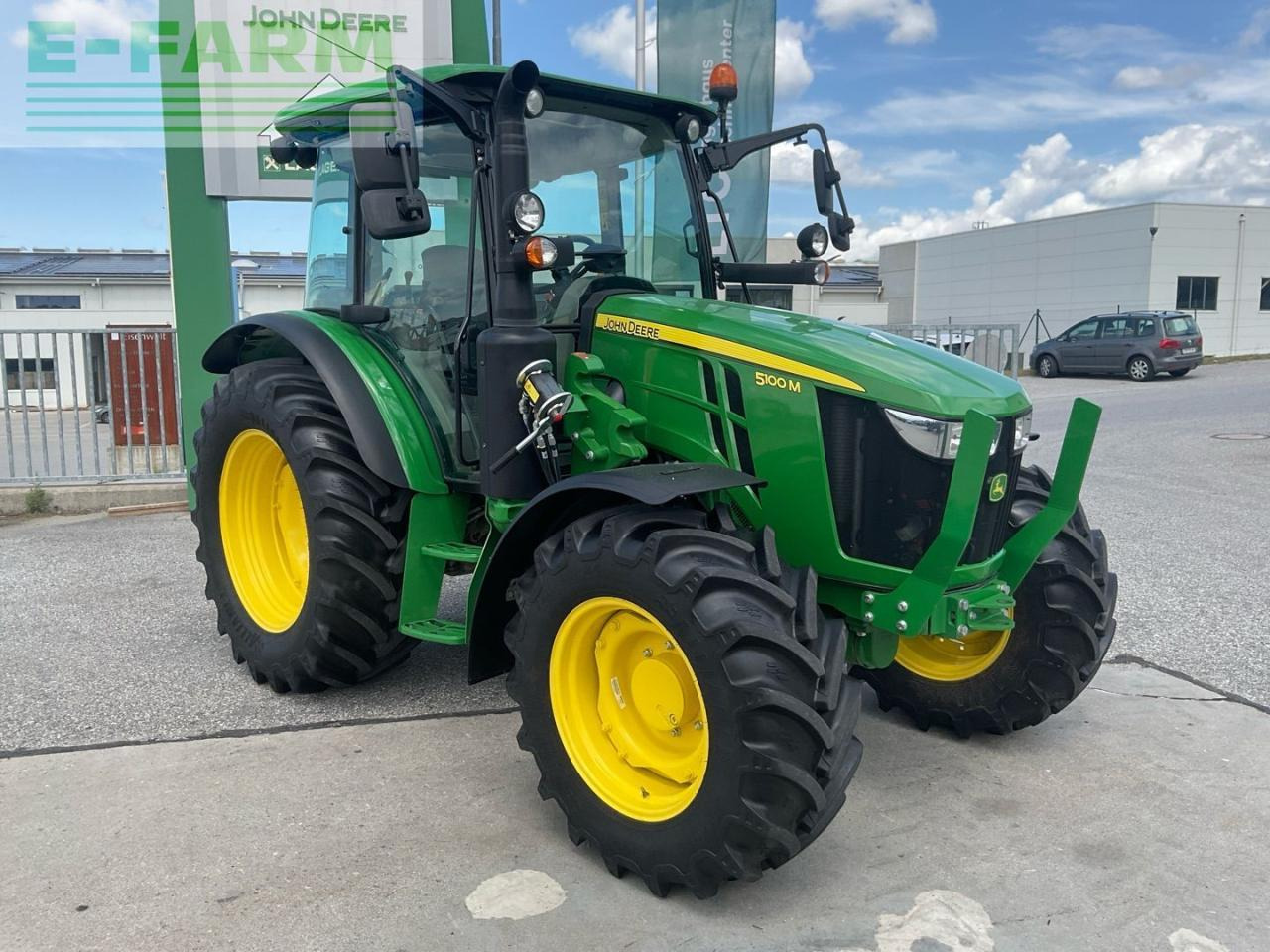 John Deere 5100M - Трактор: фото 4 John Deere 5100M - Трактор: фото 4