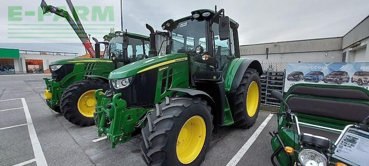John Deere 6090m - Трактор: фото 1 John Deere 6090m - Трактор: фото 1