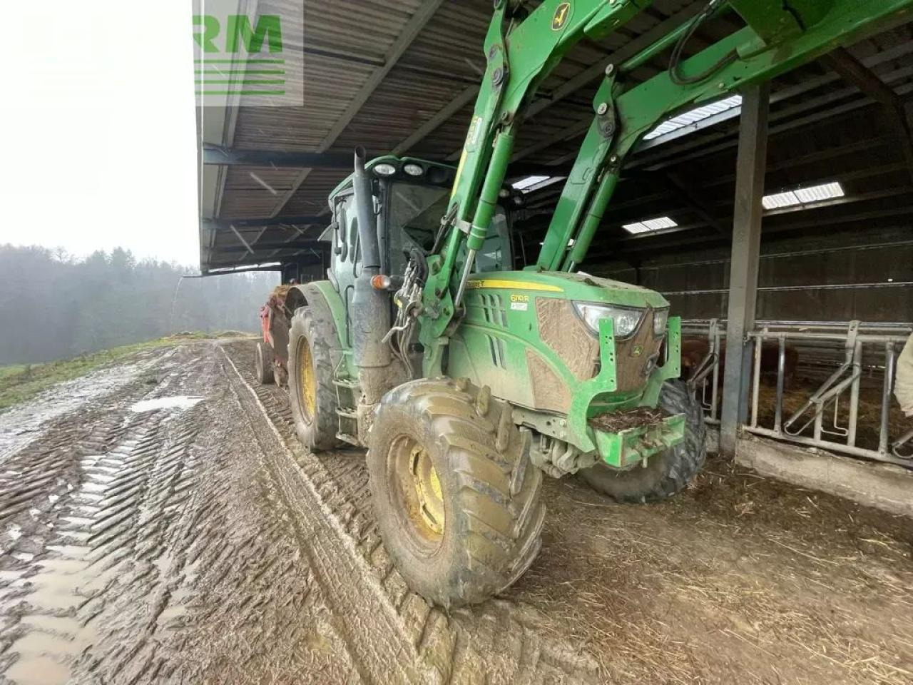 John Deere 6110 r powerquad + - Трактор: фото 1 John Deere 6110 r powerquad + - Трактор: фото 1