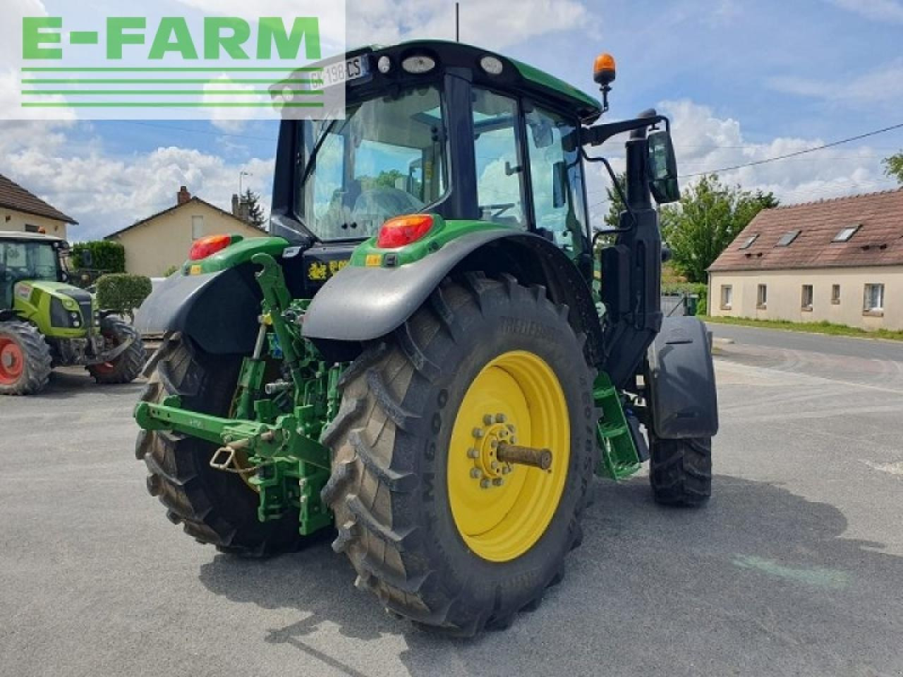 John Deere 6120m - Трактор: фото 3 John Deere 6120m - Трактор: фото 3