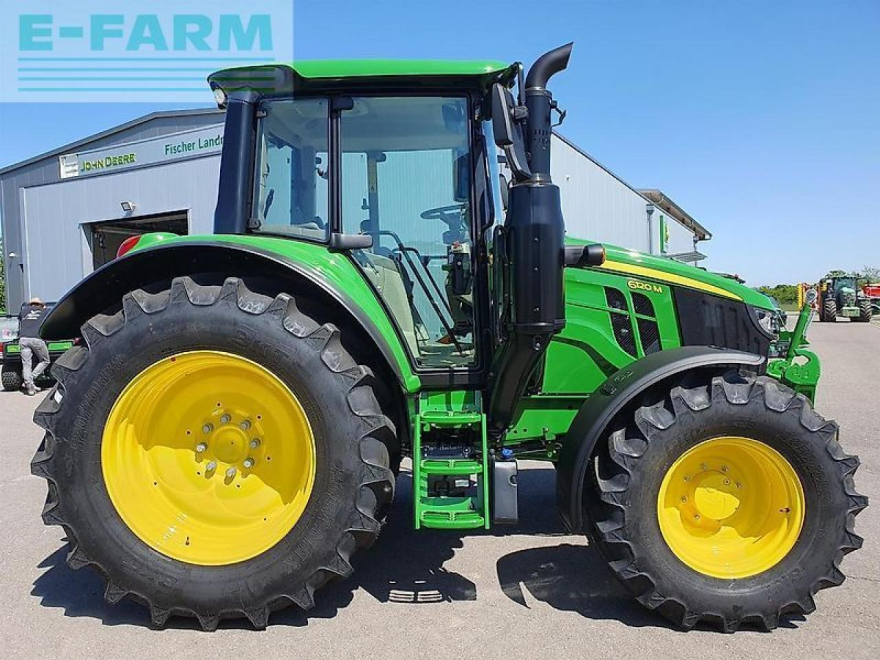 John Deere 6120m aq+ - Трактор: фото 2 John Deere 6120m aq+ - Трактор: фото 2