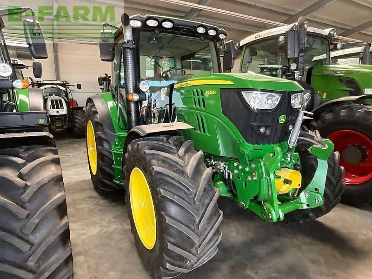 John Deere 6125 r - Трактор: фото 1 John Deere 6125 r - Трактор: фото 1