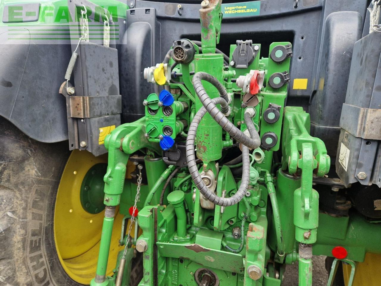 John Deere 6125R - Трактор: фото 5 John Deere 6125R - Трактор: фото 5