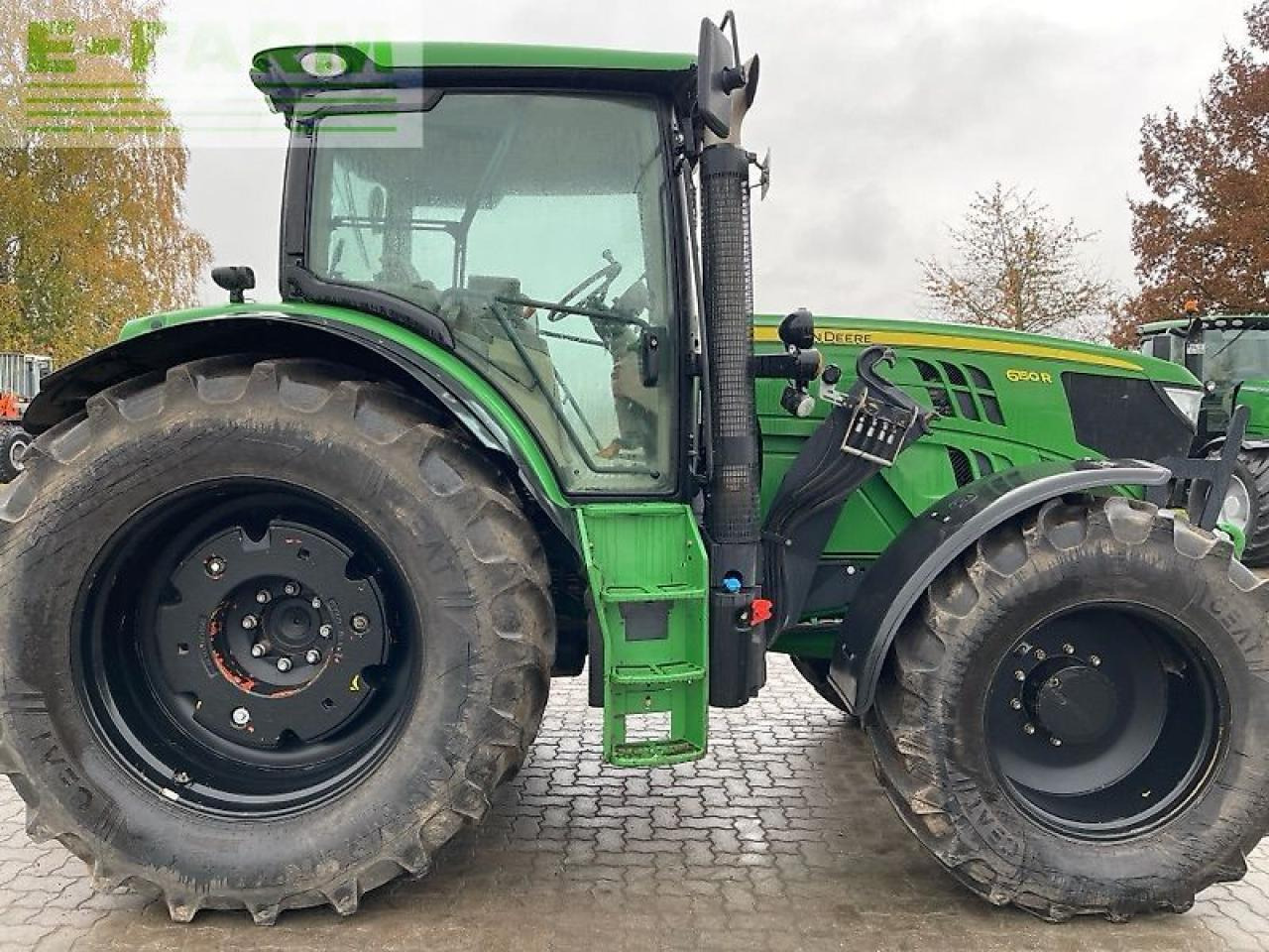 John Deere 6150r - Трактор: фото 2 John Deere 6150r - Трактор: фото 2