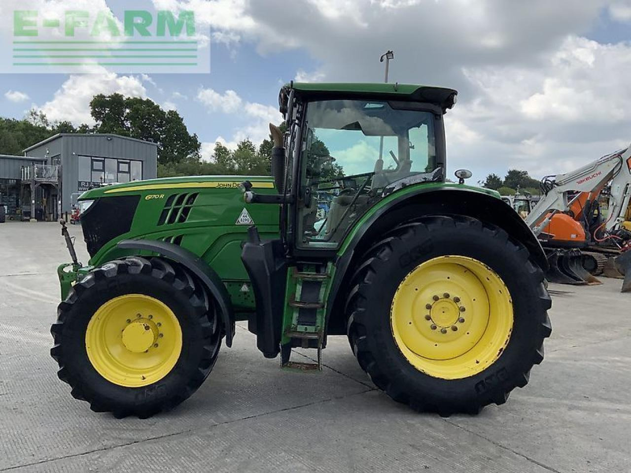 John Deere 6170r tractor (st22980) - Трактор: фото 5 John Deere 6170r tractor (st22980) - Трактор: фото 5