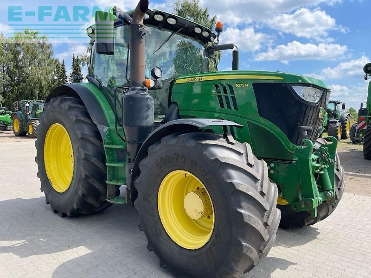 Трактор John Deere 6175 r: фото 9