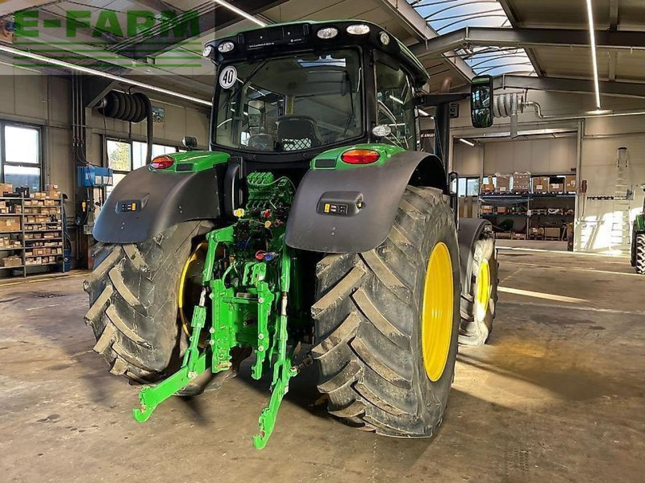 John Deere 6175 r - Трактор: фото 3 John Deere 6175 r - Трактор: фото 3